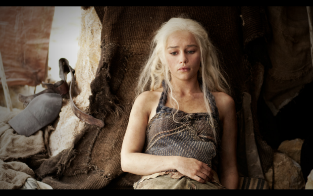 Daenerys Targaryen interpretada por Emilia Clarke
