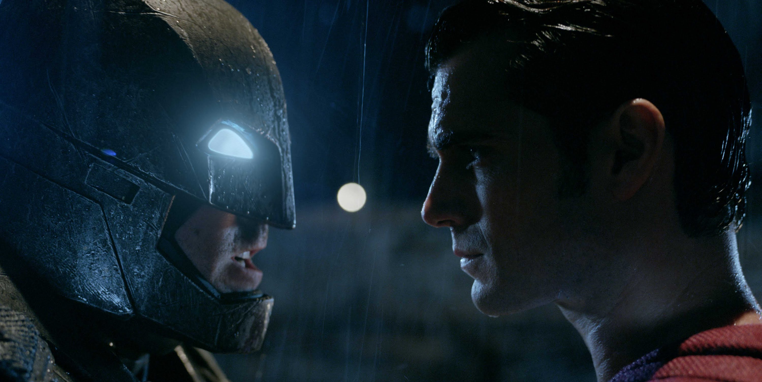 Batman vs Superman: El amanecer de la justicia – Nuevo trailer en la Comic-Con
